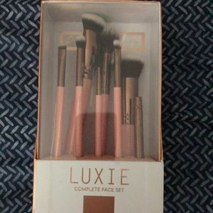 Luxie Complete Face Set